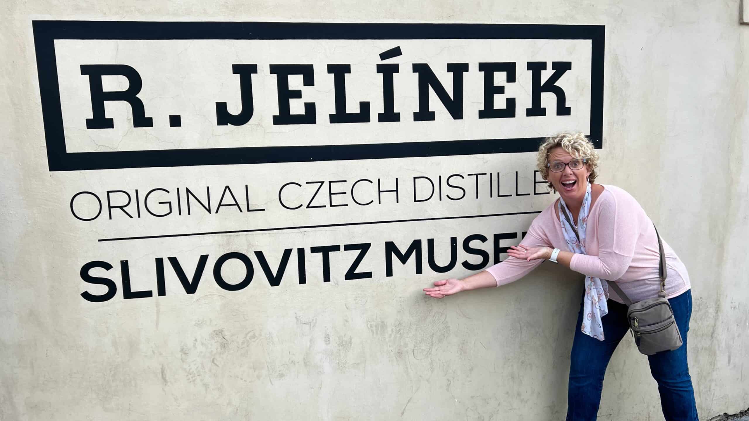 Fleurty Girl in front of the Slivovitz Museum with her Travelon Theft Proof Purse